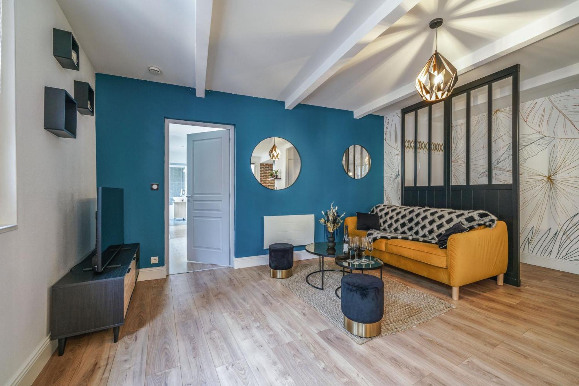 טור Le Baleschoux - Parking - Prestiplace Collection מראה חיצוני תמונה